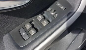 Ładne VOLVO V40 2.0 diesel 150KM przeb 249tys AUTOMAT 1ROK GWARANCJI full