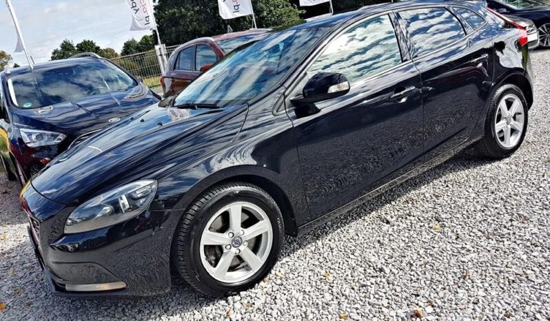 Ładne VOLVO V40 2.0 diesel 150KM przeb 249tys AUTOMAT 1ROK GWARANCJI full