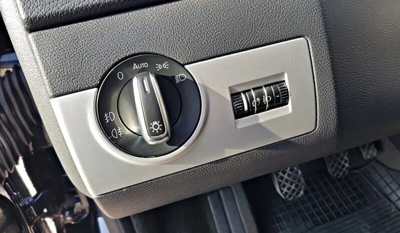 Piękny MULTIVAN 2.0TDi 180KM przeb 202tys SERWIS 100ZWYPADEK full