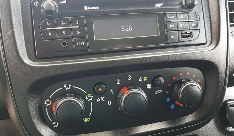 RENO TRAFIC 1.6 diesel 116KM przeb 425tyś PEŁEN SERWIS VAT23% GWARANCJA full