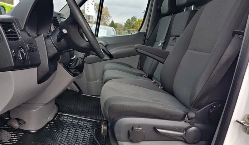 Volkswagen CRAFTER full