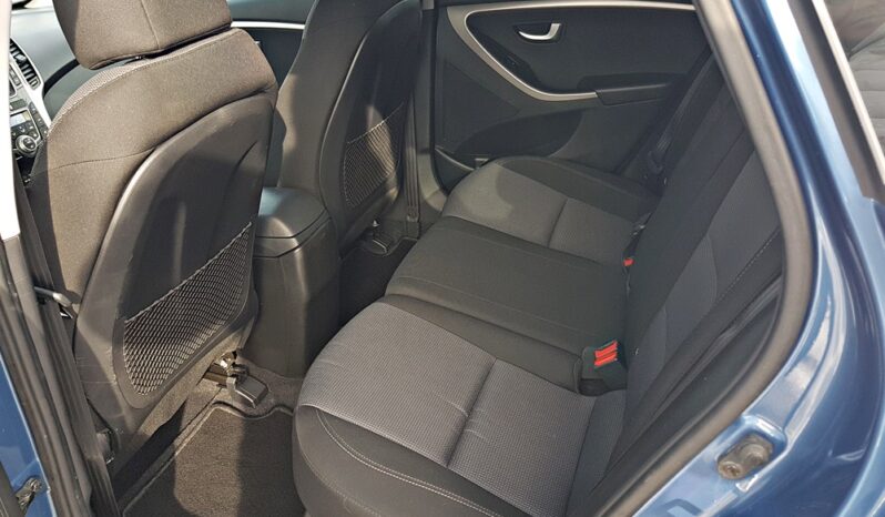 Piękny HYUNDAI i30 1.6 diesel 110KM przeb 130tys SERWIS 1ROK GWARANCJI !! full