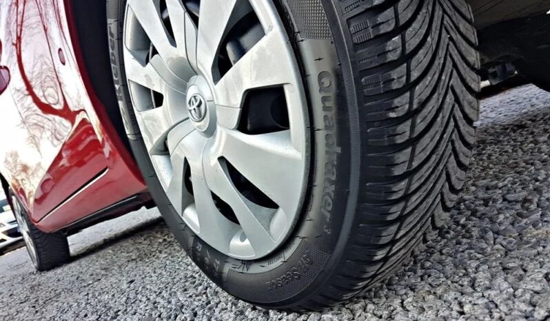 Ładna TOYOTA YARIS 1.33 99KM przeb 158tyś salon POLSKA 1 ROK GWARANCJI !! full