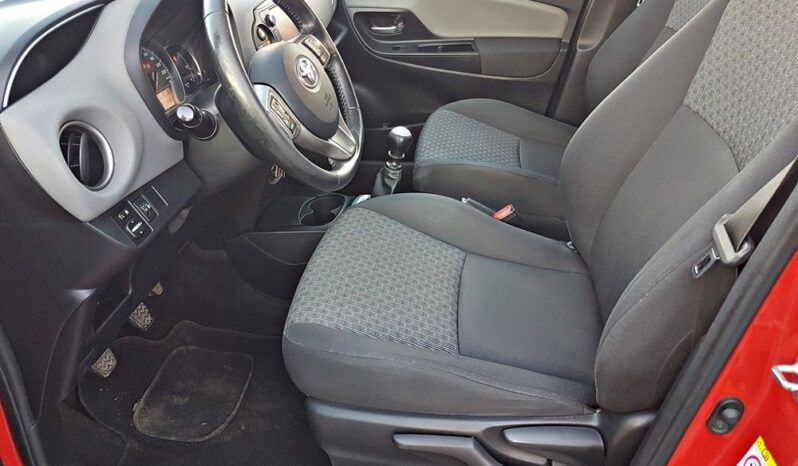 Ładna TOYOTA YARIS 1.33 99KM przeb 158tyś salon POLSKA 1 ROK GWARANCJI !! full
