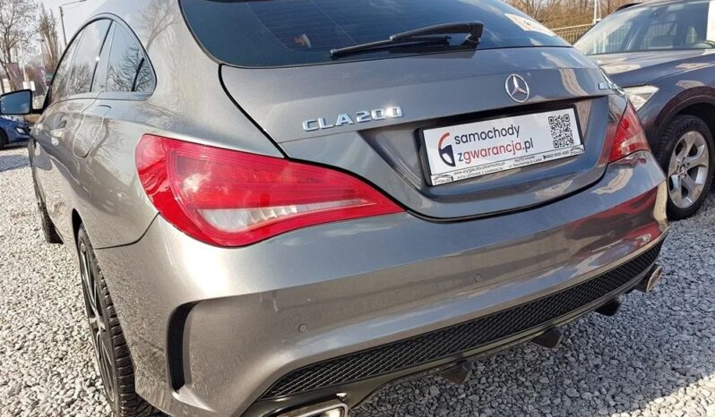 Mercedes-Benz CLA 200 7G-DCT AMG Line full