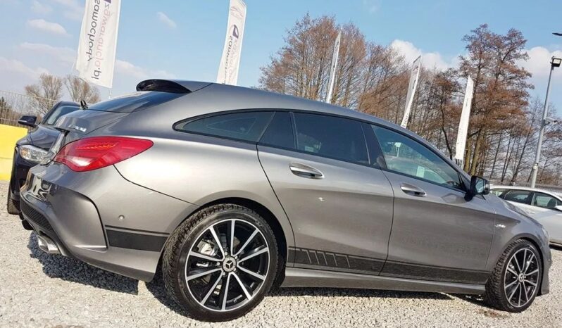 Mercedes-Benz CLA 200 7G-DCT AMG Line full