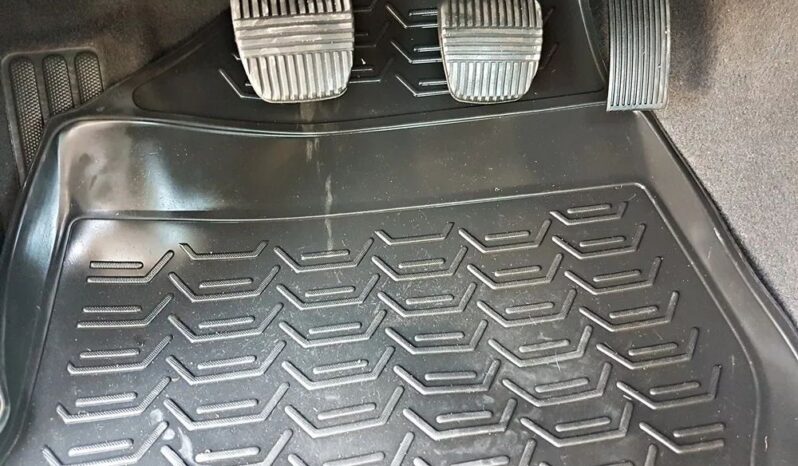 Piękna NAVARA 4×4 long 2.5 diesel 190KM przeb 163tyś 2 LATA GWARANCJI full