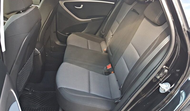 Ładny HYUNDAI i30 1.6 16V 135km przeb 176tyś SERWIS 1ROK GWARANCJI !! full