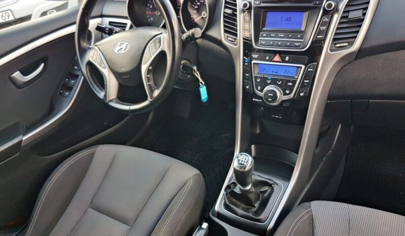 Ładny HYUNDAI i30 1.6 16V 135km przeb 176tyś SERWIS 1ROK GWARANCJI !! full