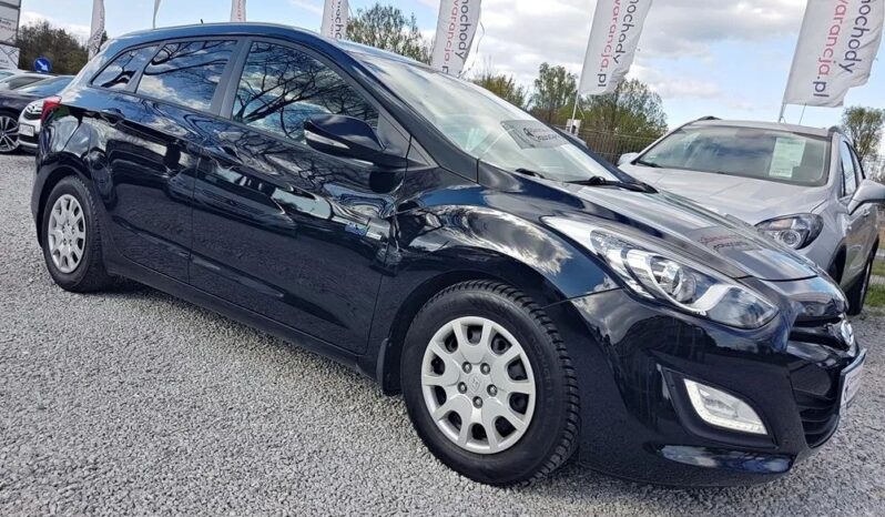 Ładny HYUNDAI i30 1.6 16V 135km przeb 176tyś SERWIS 1ROK GWARANCJI !! full