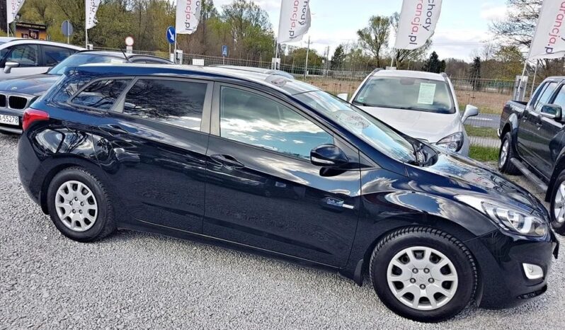 Ładny HYUNDAI i30 1.6 16V 135km przeb 176tyś SERWIS 1ROK GWARANCJI !! full