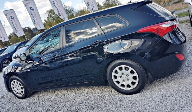 Ładny HYUNDAI i30 1.6 16V 135km przeb 176tyś SERWIS 1ROK GWARANCJI !! full