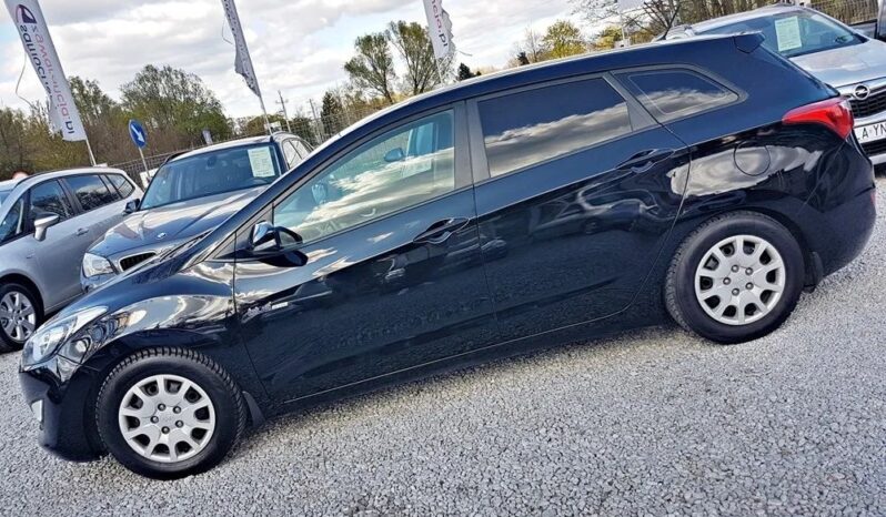 Ładny HYUNDAI i30 1.6 16V 135km przeb 176tyś SERWIS 1ROK GWARANCJI !! full