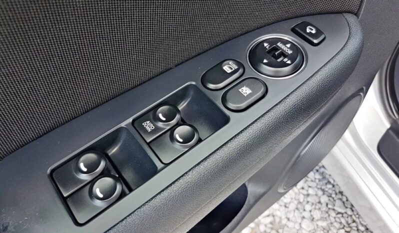 Piękny HYUNDAI i30 1.4 16v-90KM przeb 204tyś SERWIS 100ZWYPADEK 1ROK GWARANCJI full