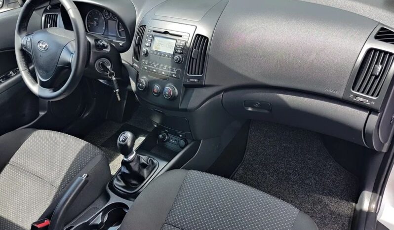 Piękny HYUNDAI i30 1.4 16v-90KM przeb 204tyś SERWIS 100ZWYPADEK 1ROK GWARANCJI full
