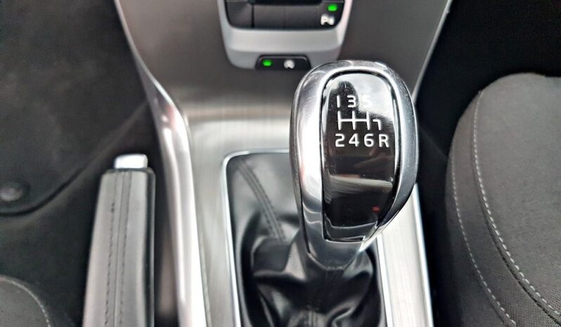 Piękne VOLVO V40 2.0 benz -122KM przeb 144tys SERWIS DO KOŃCA W ASO, 2LATA GWARANCJI 100ZWYPADEK full