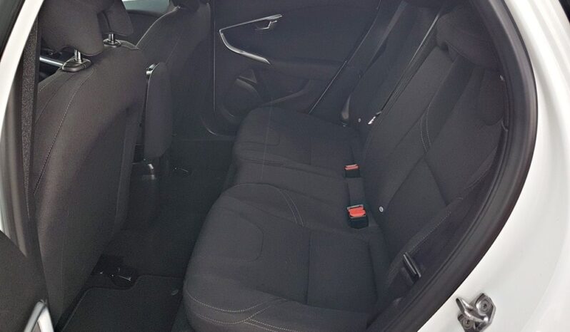 Piękne VOLVO V40 2.0 benz -122KM przeb 144tys SERWIS DO KOŃCA W ASO, 2LATA GWARANCJI 100ZWYPADEK full