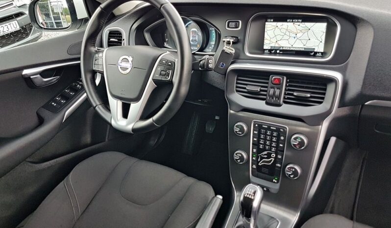 Piękne VOLVO V40 2.0 benz -122KM przeb 144tys SERWIS DO KOŃCA W ASO, 2LATA GWARANCJI 100ZWYPADEK full