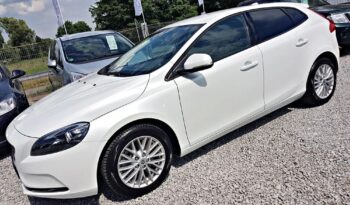 Piękne VOLVO V40 2.0 benz -122KM przeb 144tys SERWIS DO KOŃCA W ASO, 2LATA GWARANCJI 100ZWYPADEK full
