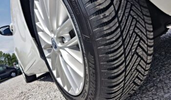 Piękne VOLVO V40 2.0 benz -122KM przeb 144tys SERWIS DO KOŃCA W ASO, 2LATA GWARANCJI 100ZWYPADEK full
