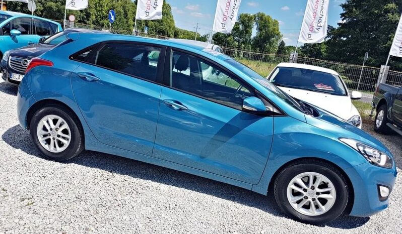 Piękny HYUNDAI i30 1.6 diesel 110KM przeb 230tyś SERWIS 1ROK GWARANCJI !! full