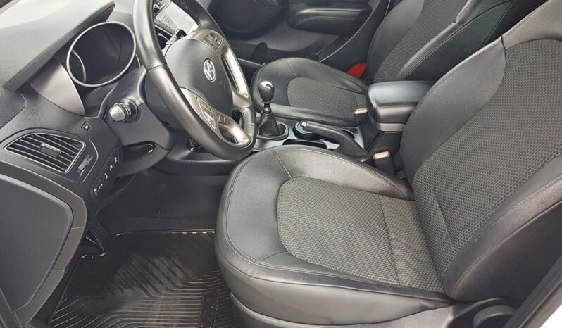 Piękny HYUNDAI iX35 2.0 diesel 136KM 4×4 SERWIS 1ROK GWARANCJI full