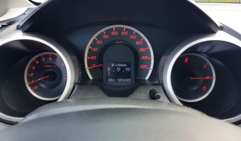 Honda Jazz 1.2 i-VTEC Trend full