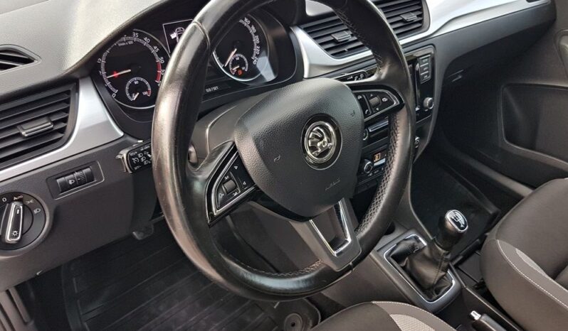 Skoda RAPID 1.6 TDI DPF Ambition full