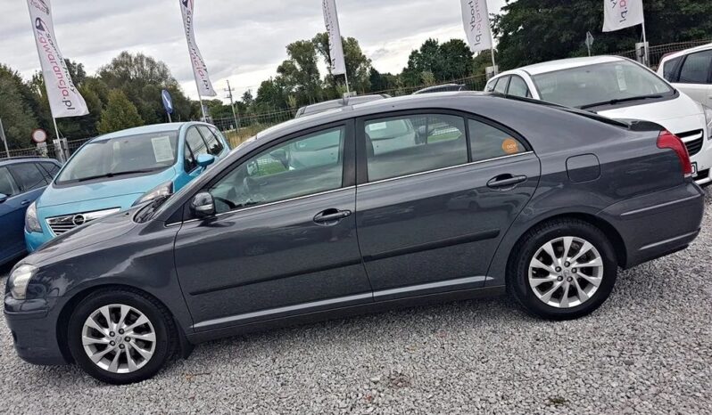Ładny AVENSIS 2.0 16V 146KM przeb 205tyś SERWIS 1ROK GWARANCJI full