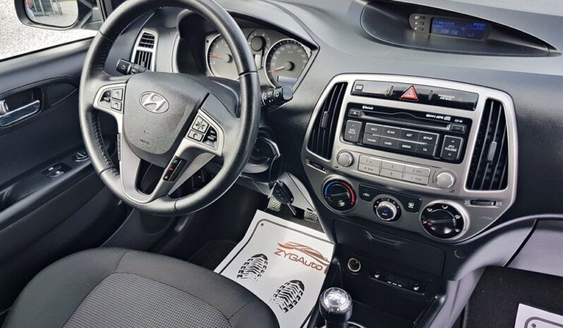 Piękny HYUNDAI i20 1.2 16v-85KM przeb 79tyś SERWIS 1ROK GWARANCJI full