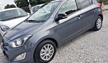 Piękny HYUNDAI i20 1.2 16v-85KM przeb 79tyś SERWIS 1ROK GWARANCJI full