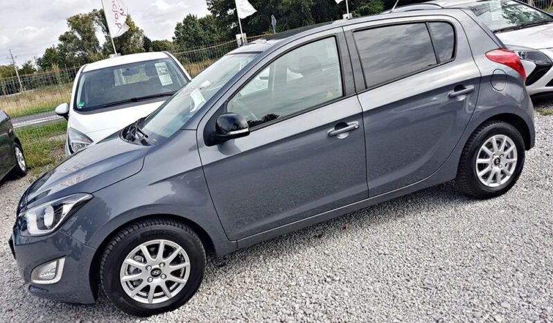 Piękny HYUNDAI i20 1.2 16v-85KM przeb 79tyś SERWIS 1ROK GWARANCJI full