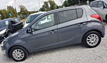 Piękny HYUNDAI i20 1.2 16v-85KM przeb 79tyś SERWIS 1ROK GWARANCJI full