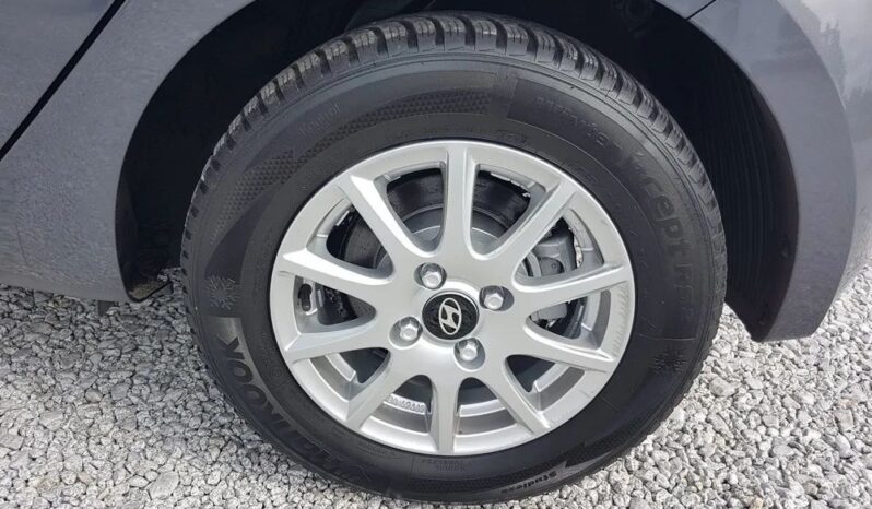 Piękny HYUNDAI i20 1.2 16v-85KM przeb 79tyś SERWIS 1ROK GWARANCJI full