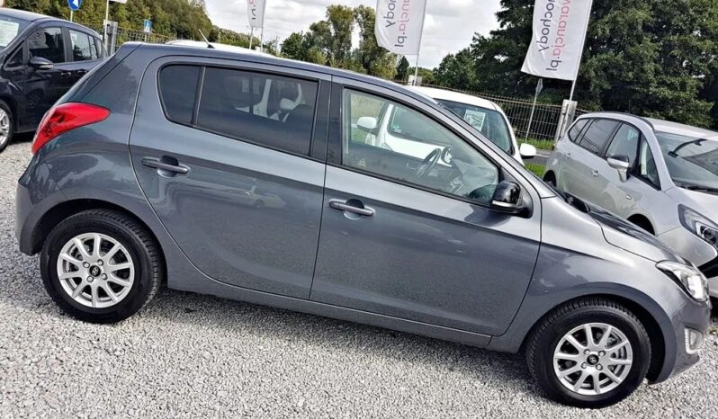 Piękny HYUNDAI i20 1.2 16v-85KM przeb 79tyś SERWIS 1ROK GWARANCJI full