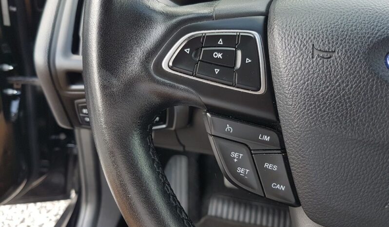 Piękny FORD FOCUS 1.0 turbo 125KM przeb 111tyś SERWIS 1ROK GWARANCJI full