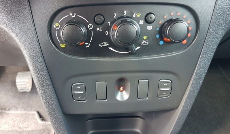 Dacia Sandero Stepway 0.9 TCe Laureate full