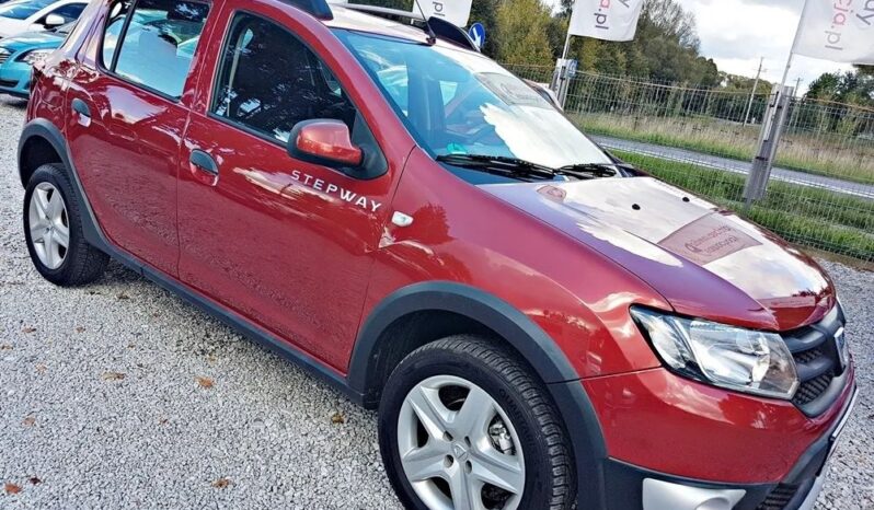 Dacia Sandero Stepway 0.9 TCe Laureate full
